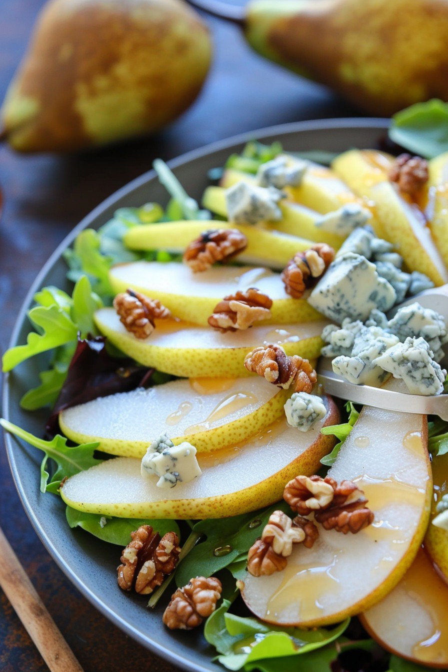Blue Cheese And Pear Salad Recipe